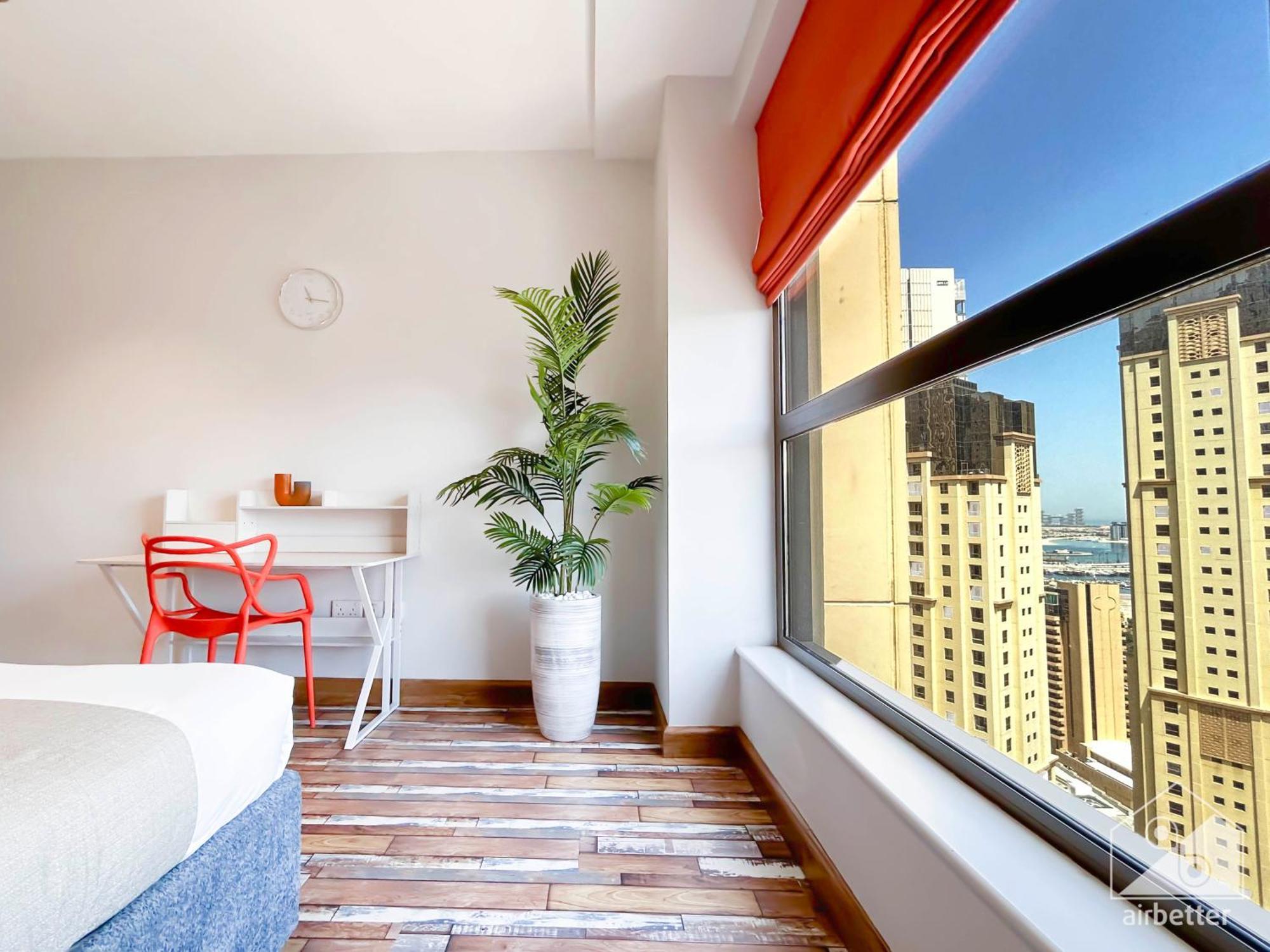 Luxurious 4 Bedroom With Stunning Views In Jbr Apartment Dubai